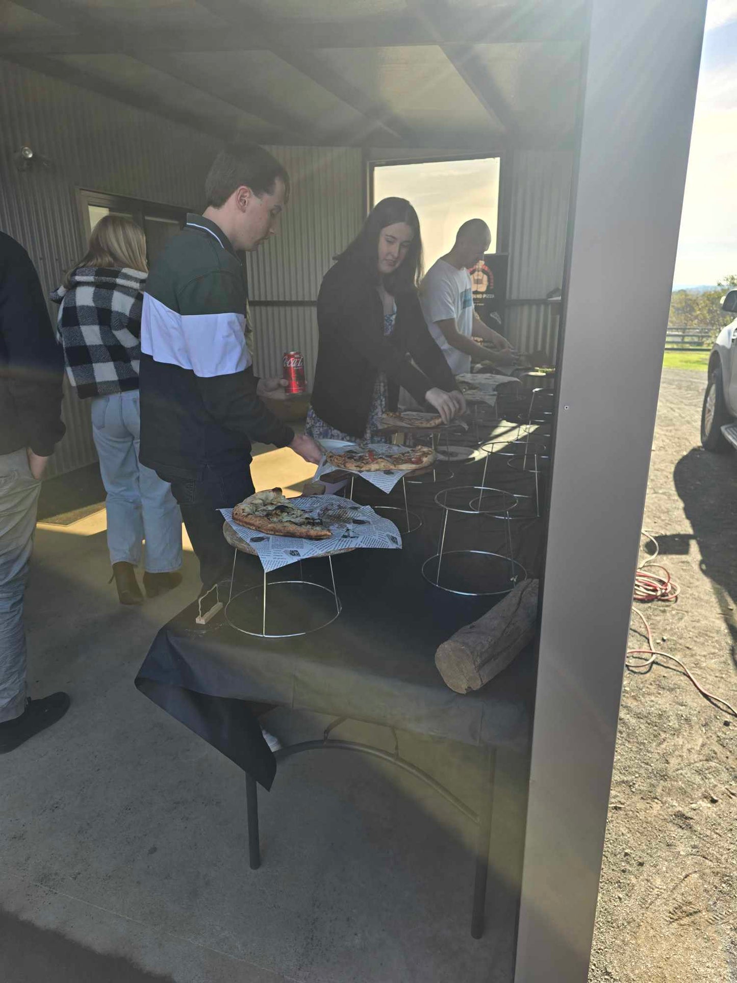 Wood fire pizza oven hire - L.A party and events hire