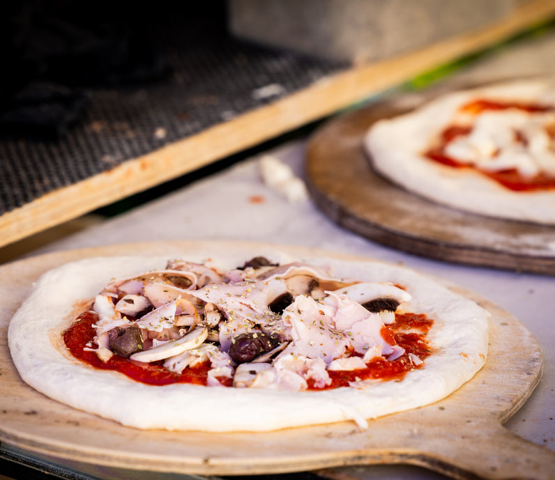 Wood fire pizza catering packages - L.A party and events hire