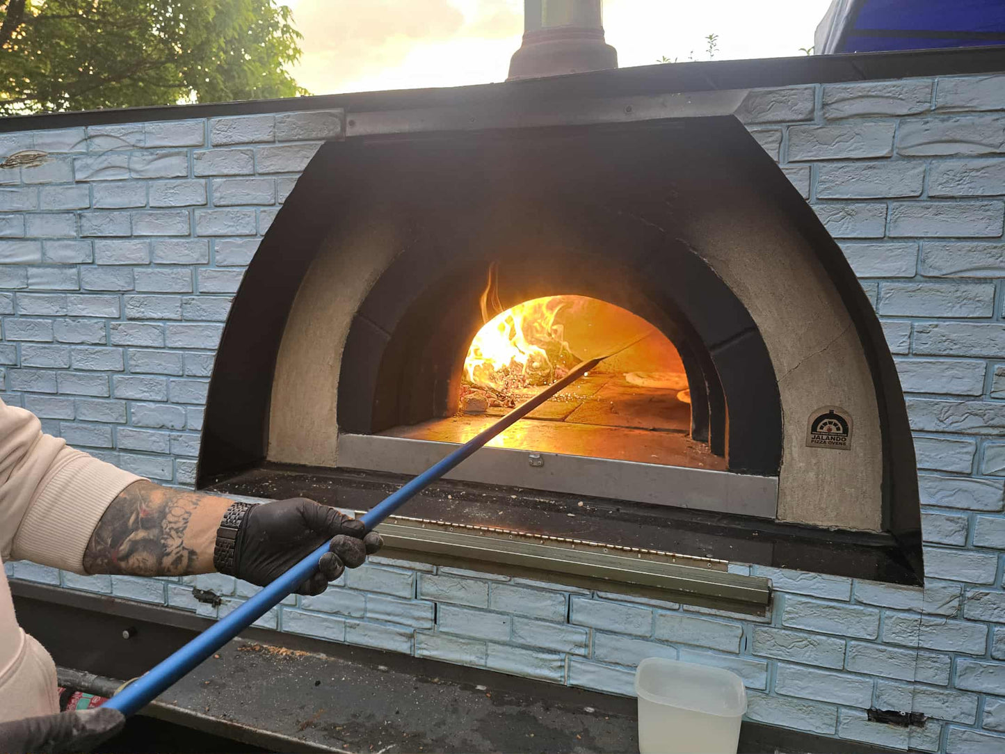 Wood fire pizza catering packages - L.A party and events hire