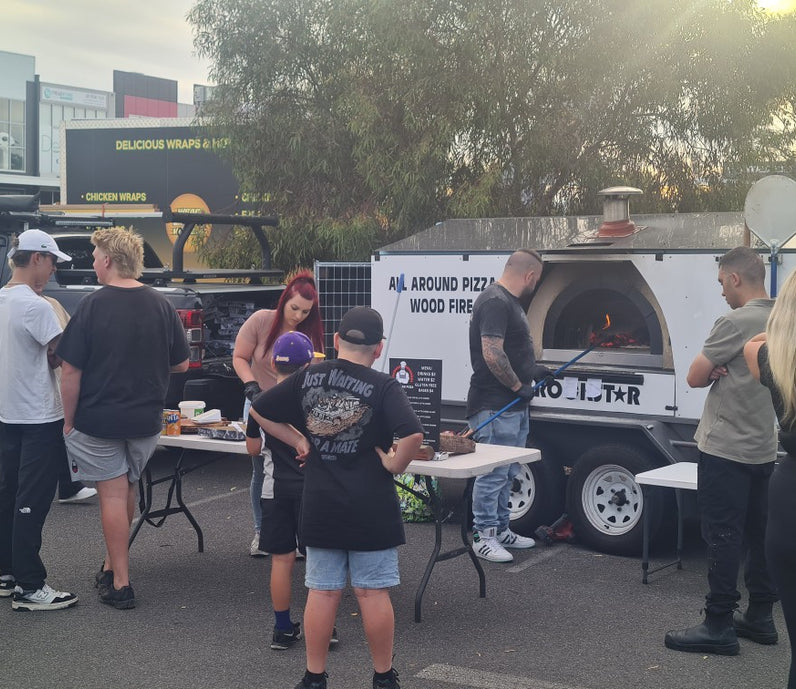 Wood fire pizza catering packages - L.A party and events hire