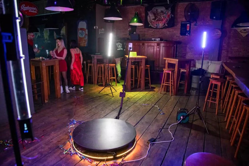 Photo booth 360 view - L.A party and events hire