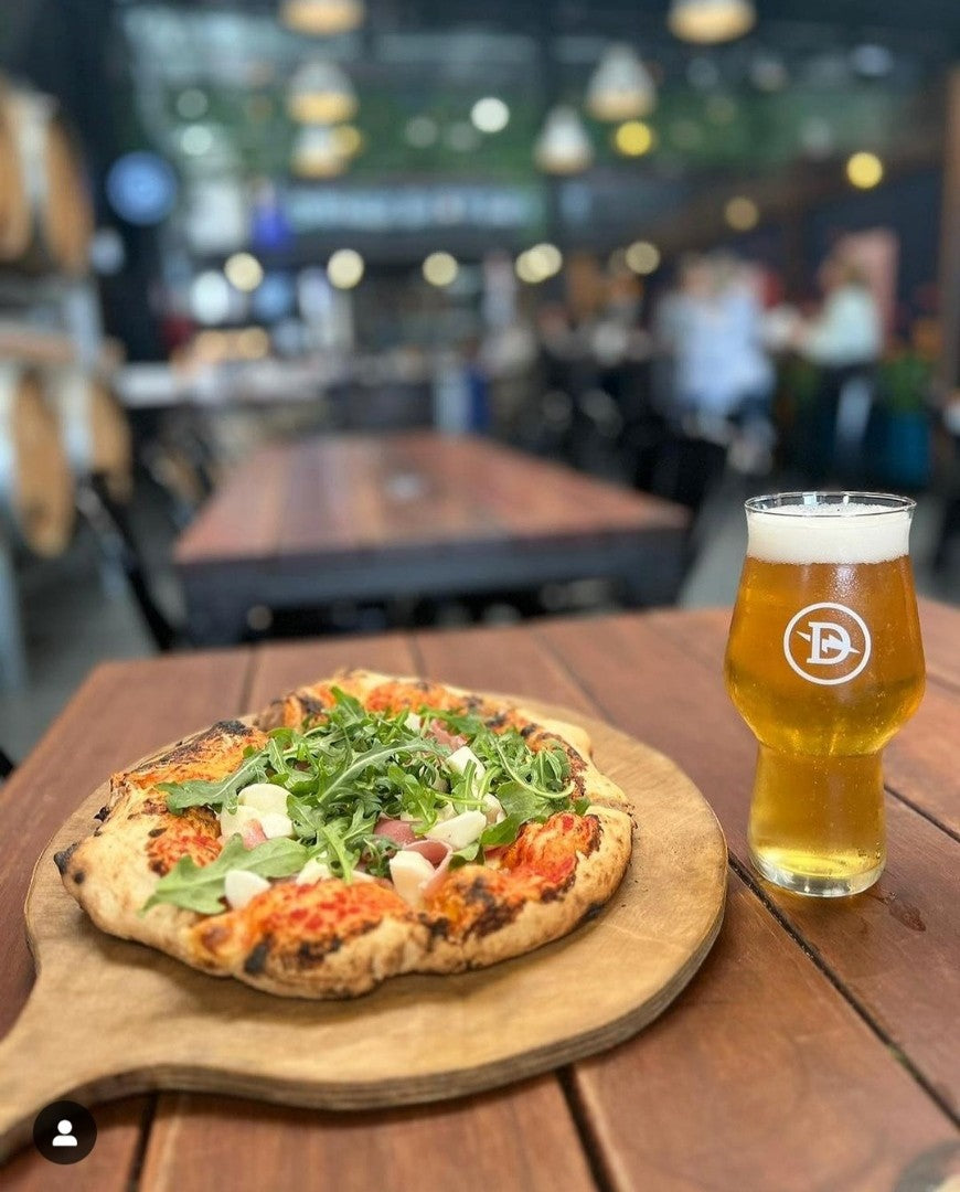 Wood fire pizza catering